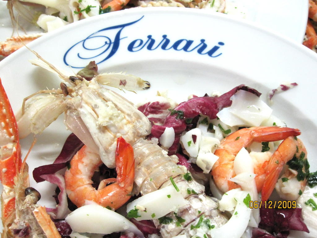 Locanda Ferrari Goro Luaran gambar