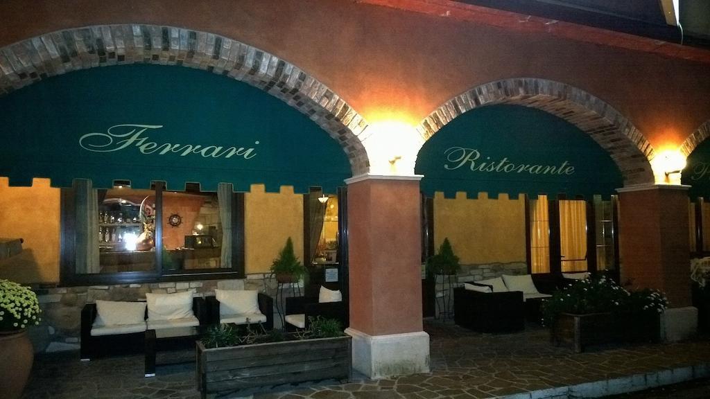 Locanda Ferrari Goro Luaran gambar